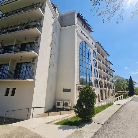 Apartment Almi - The Cliff Obzor Exterior photo